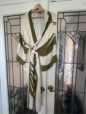 SNDYS. Cream and Olive Green Decorative Kimono Wrap Dress